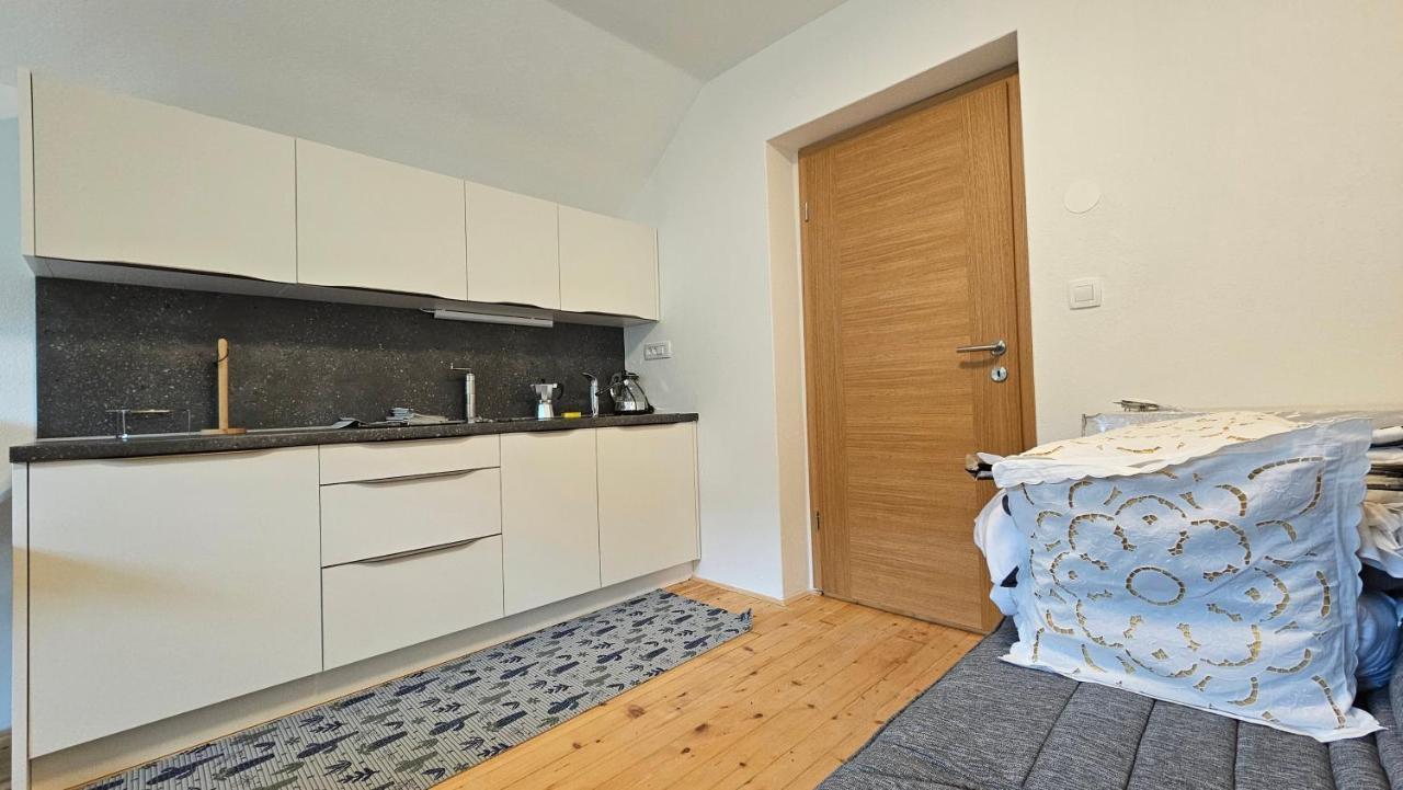 יסניצה Apartma Sava-Stol מראה חיצוני תמונה