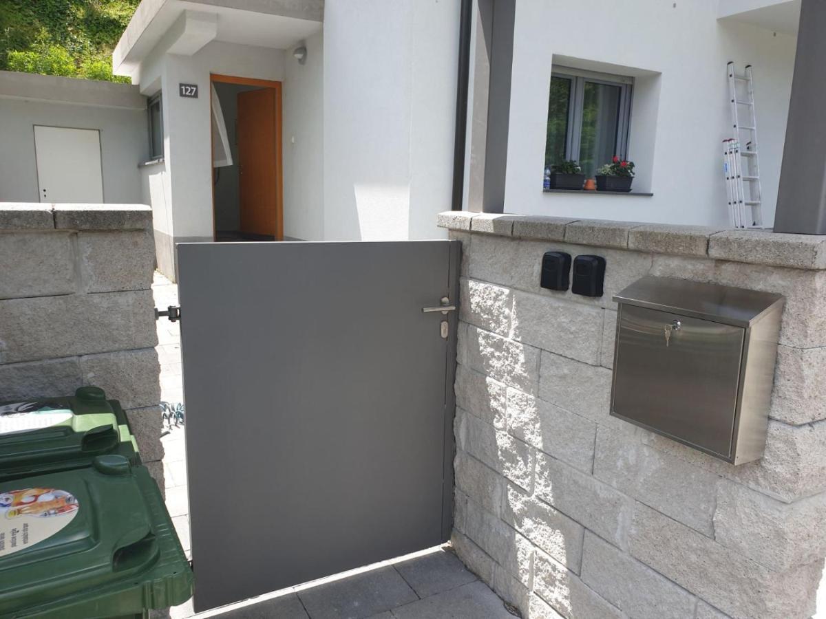 יסניצה Apartma Sava-Stol מראה חיצוני תמונה
